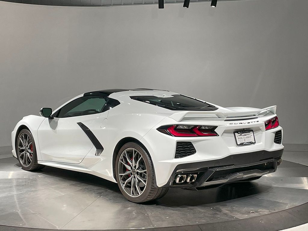 2024 Chevrolet Corvette Stingray 2LT photo 4