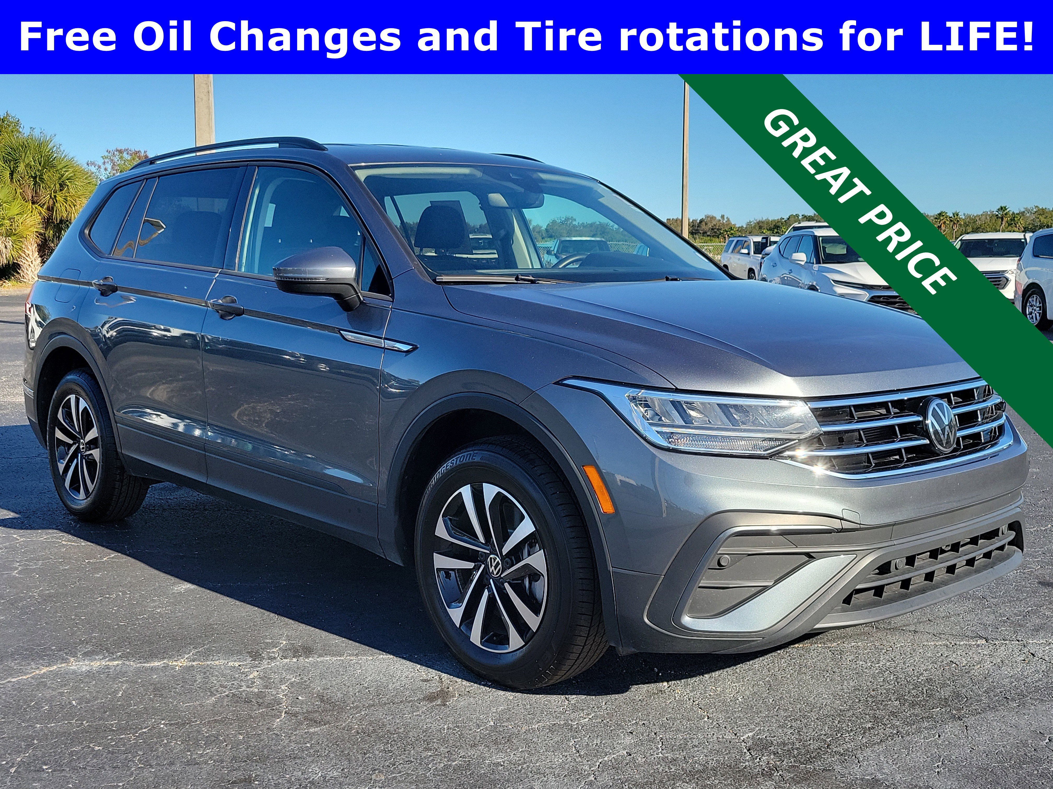 2024 Volkswagen Tiguan S's photo