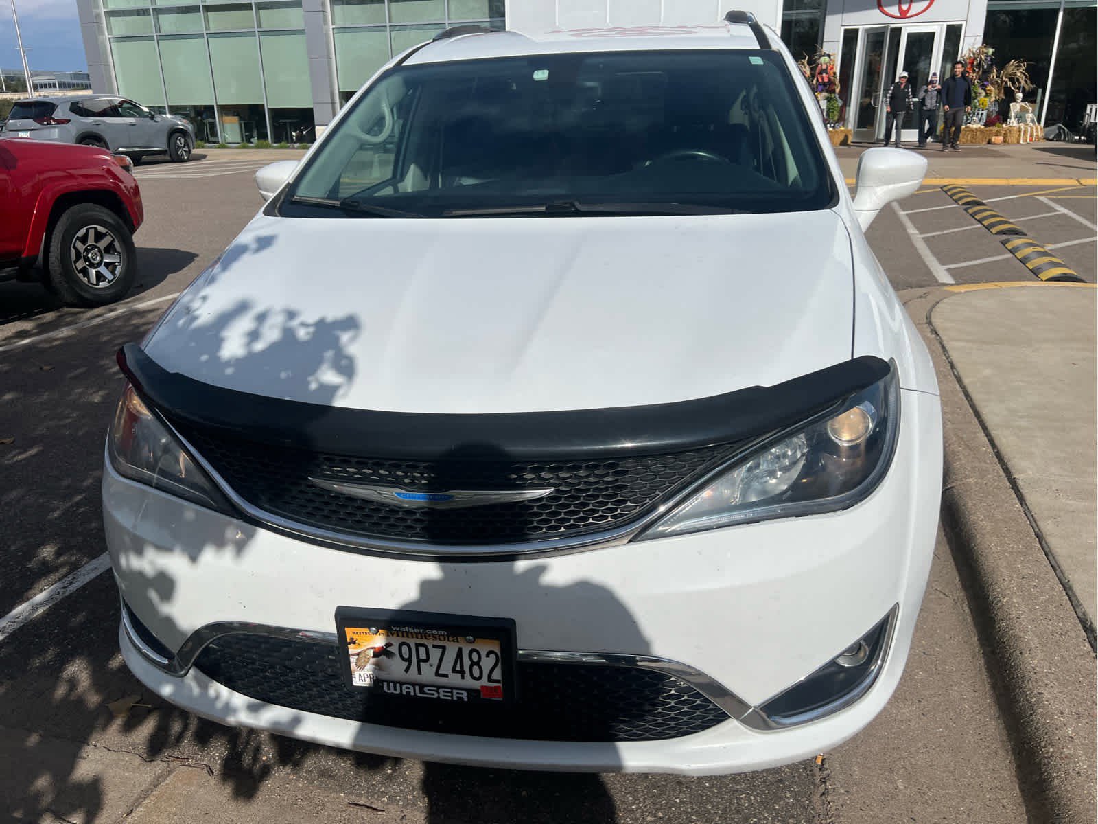 Used 2018 Chrysler Pacifica Touring L Plus with VIN 2C4RC1EG1JR235119 for sale in Golden Valley, Minnesota