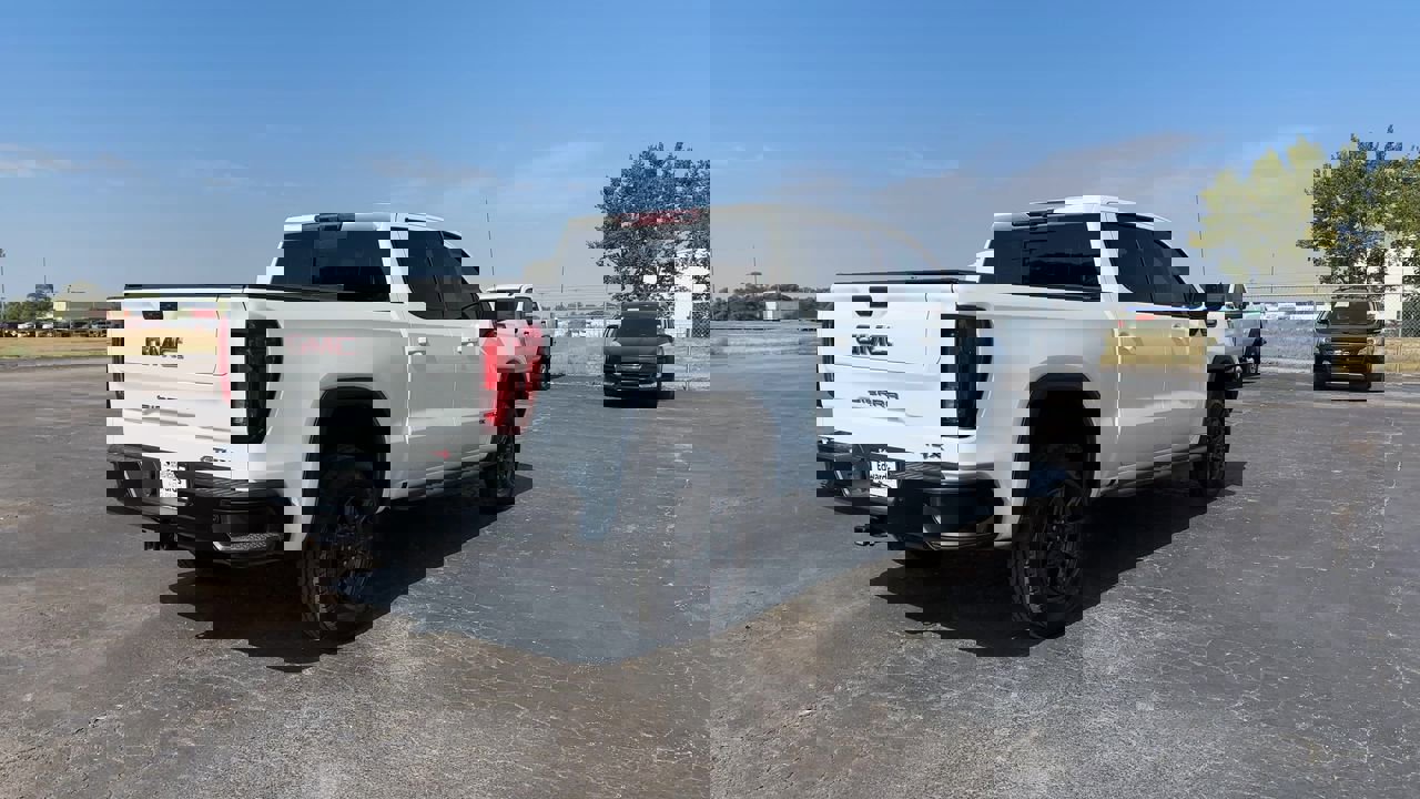 2024 Gmc Sierra 1500 AT4X photo 8