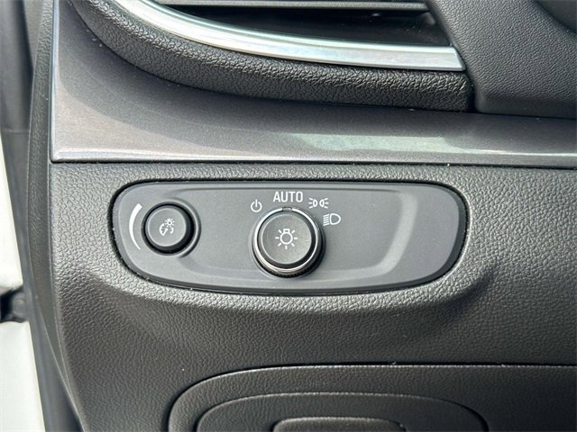2020 Buick Encore Preferred photo 20