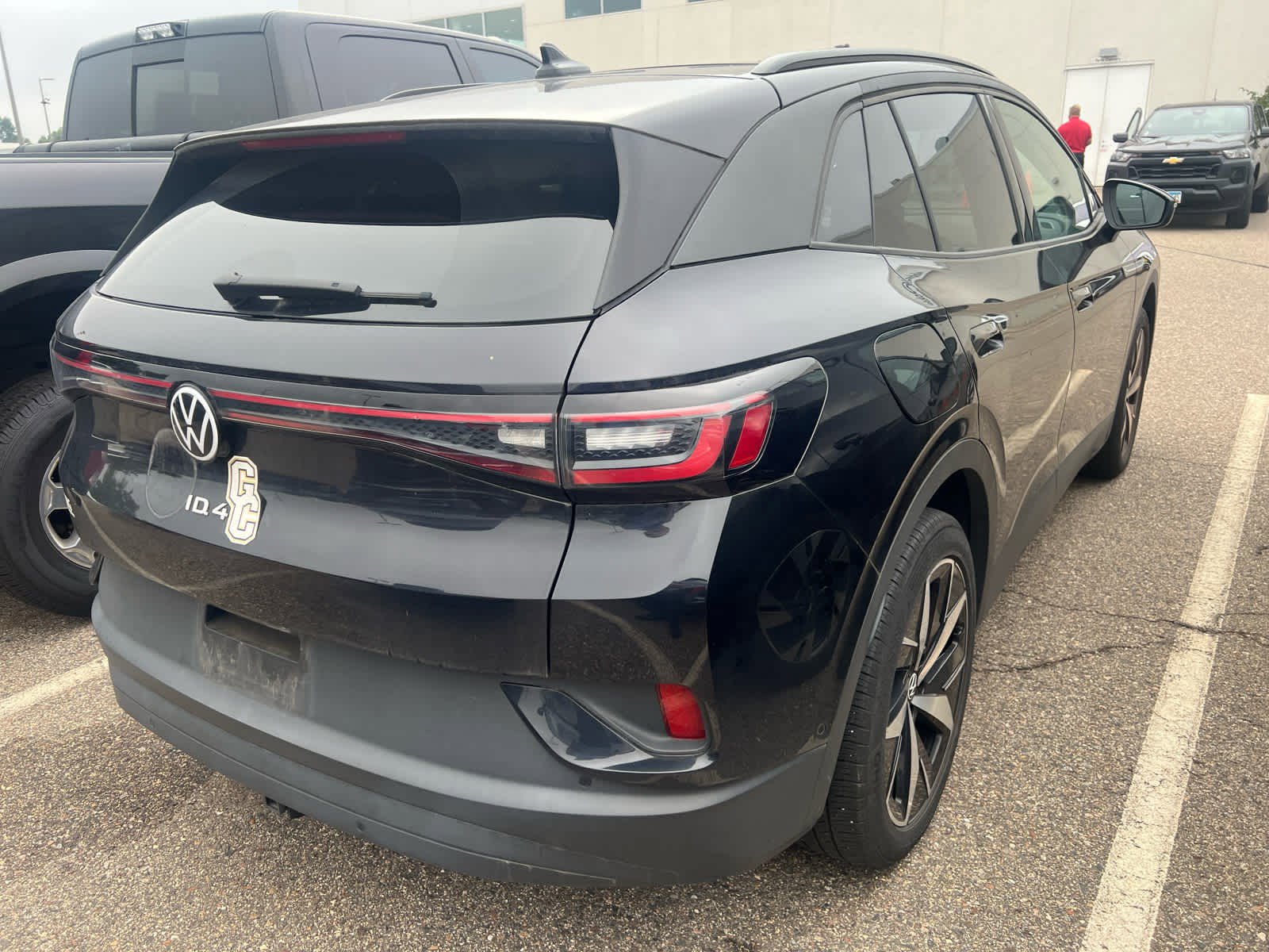 2023 Volkswagen ID.4 Pro S photo 3