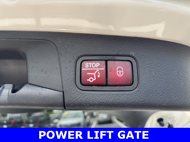2025 Mercedes Benz GLA 250 4MATIC photo 11
