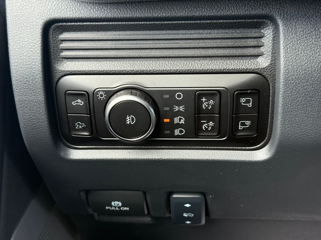 2026 Ford F-350 Lariat photo 18