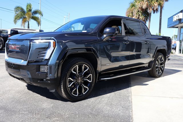 2026 Gmc Sierra EV Denali photo 4
