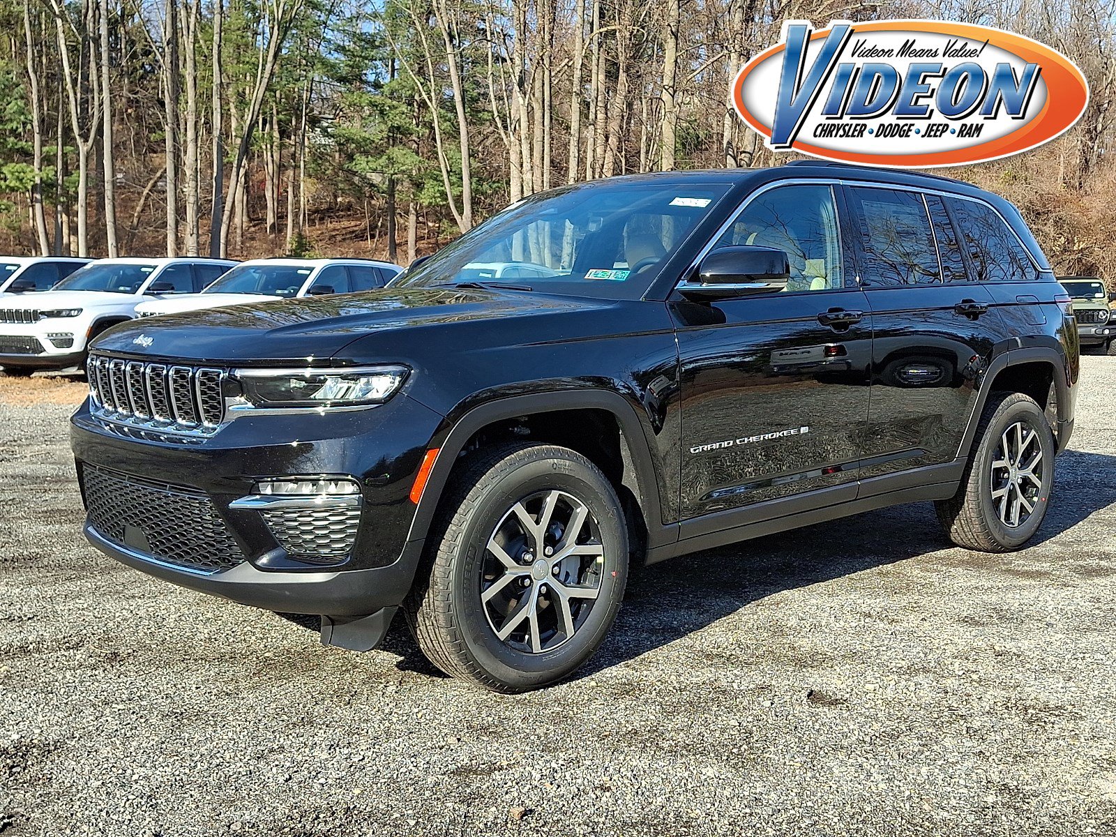 2025 Jeep Grand Cherokee Limited's photo
