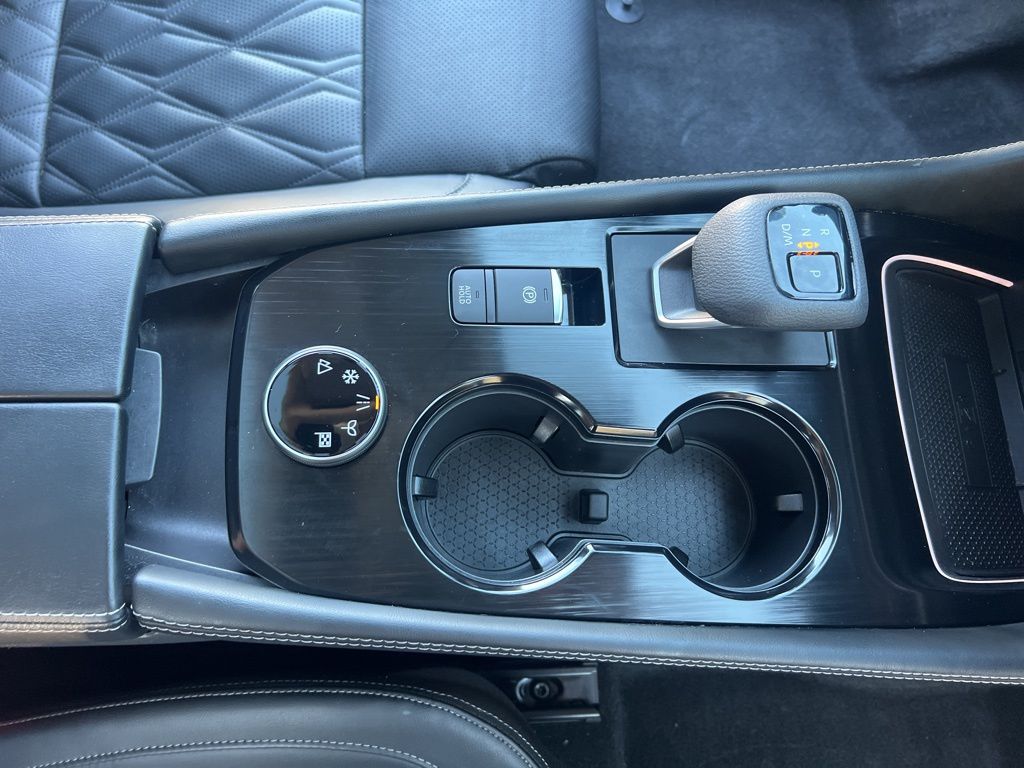 2023 Nissan Rogue Platinum photo 25