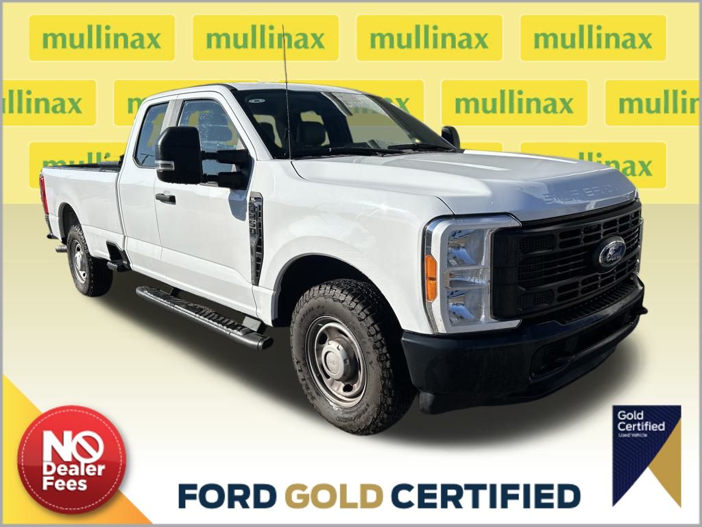 2023 Ford F-250 Super Duty XL's photo