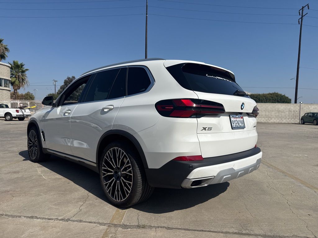2025 Bmw X5 sDrive40i photo 3