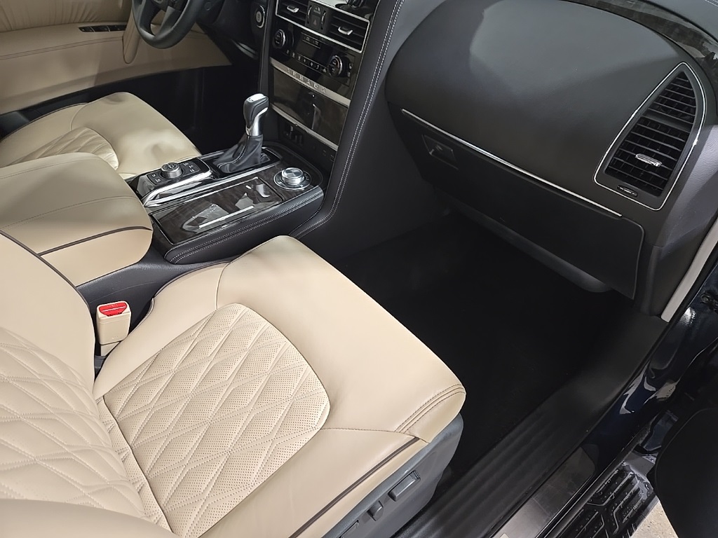 2024 Nissan Armada Platinum photo 22