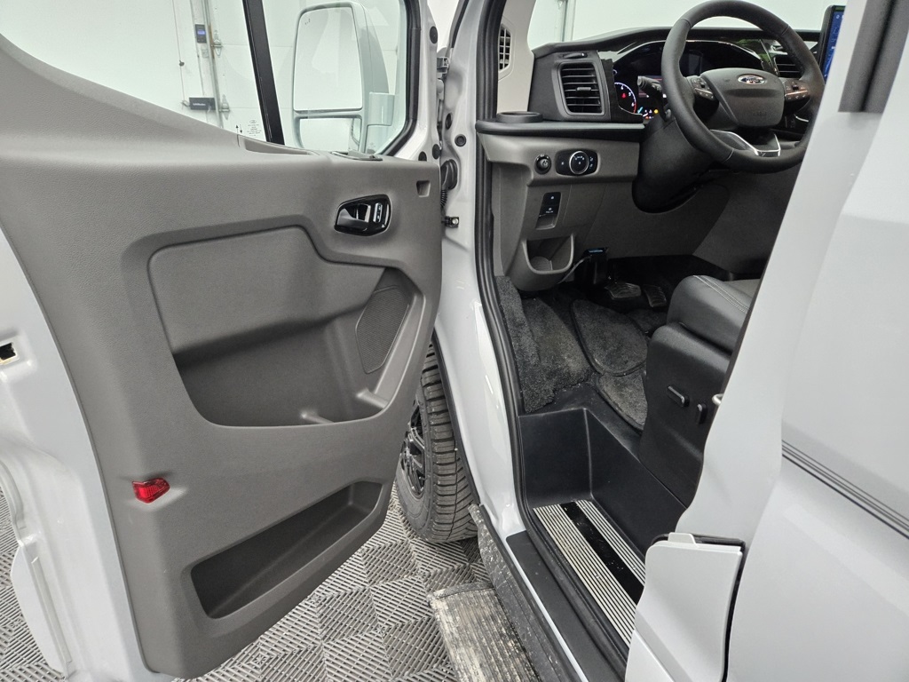 2024 Ford Transit Van photo 11