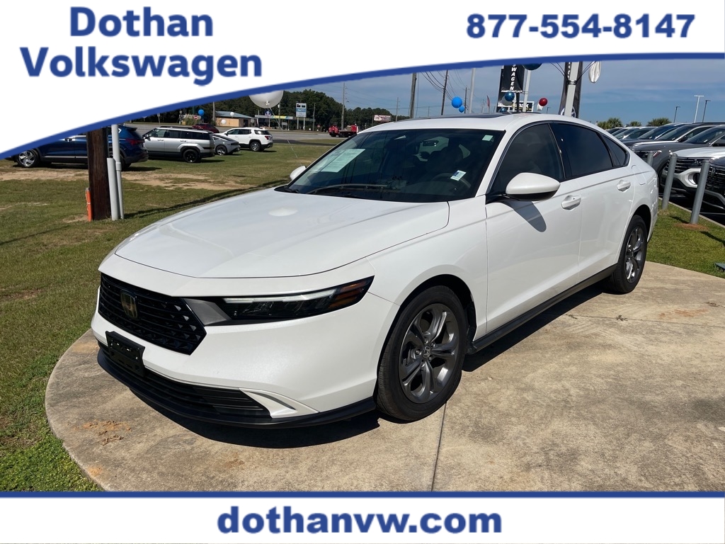 2023 Honda Accord EX's photo