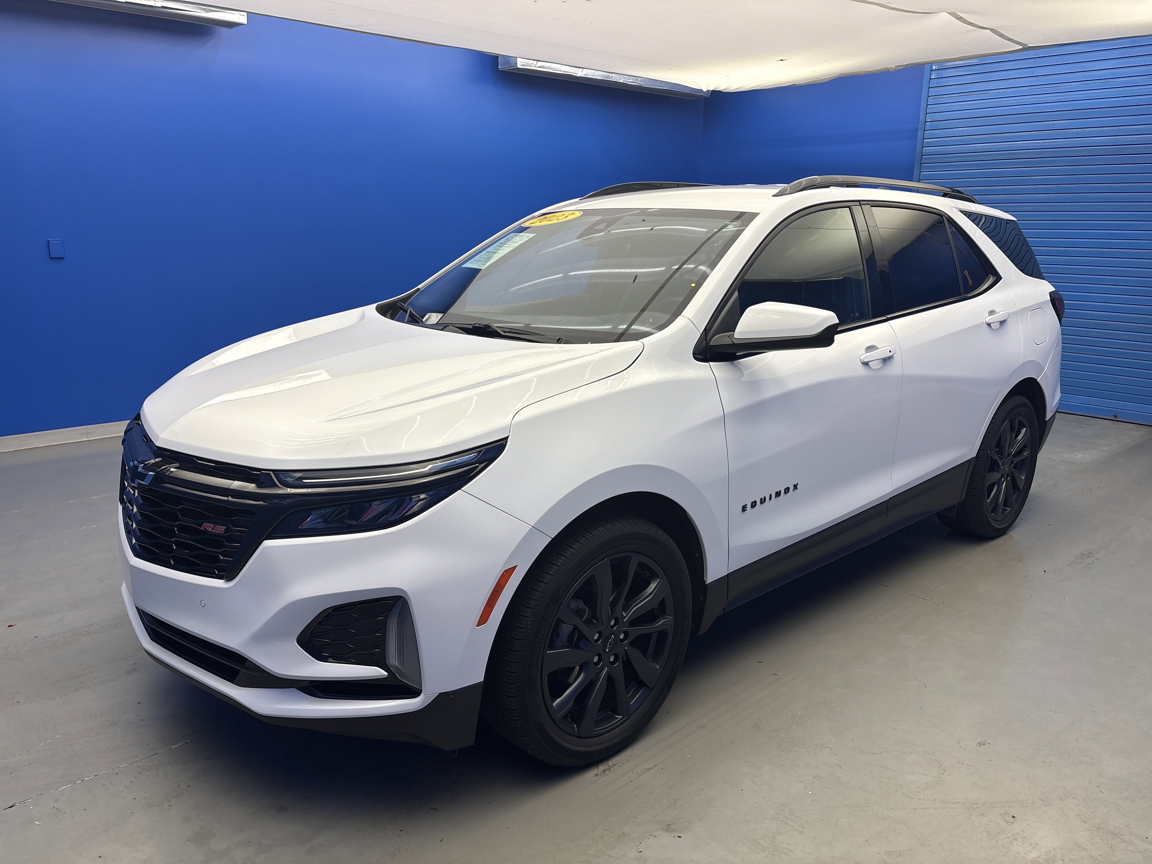 2023 Chevrolet Equinox RS photo 3