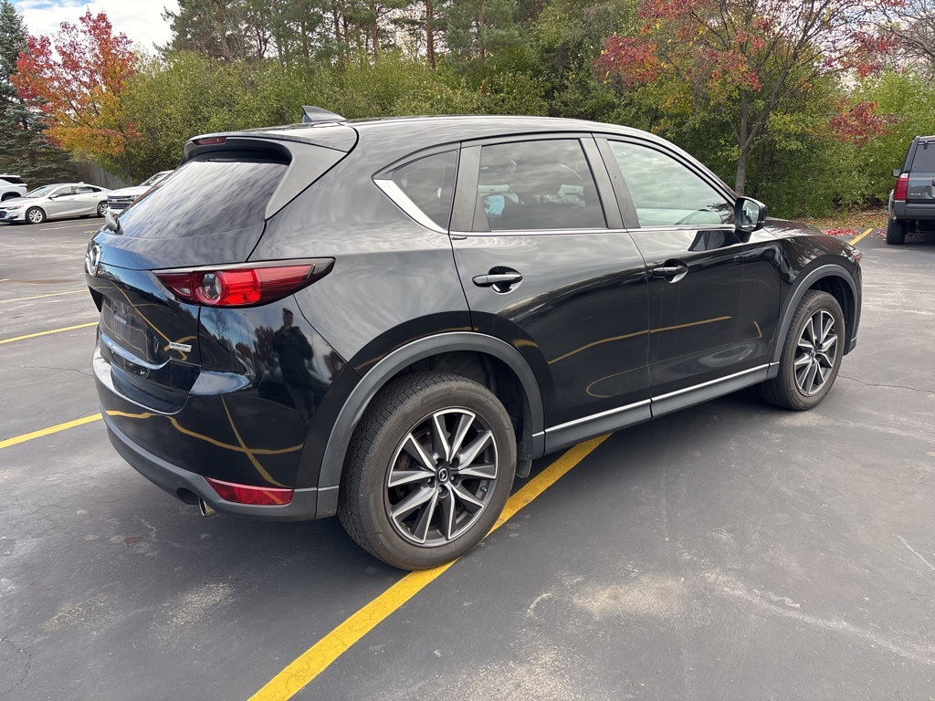 2018 Mazda CX-5 Touring photo 3