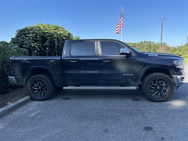 2019 Ram 1500 Laramie photo 4