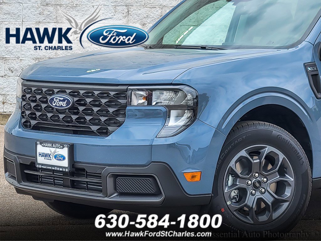 2025 Ford Maverick XLT photo 2