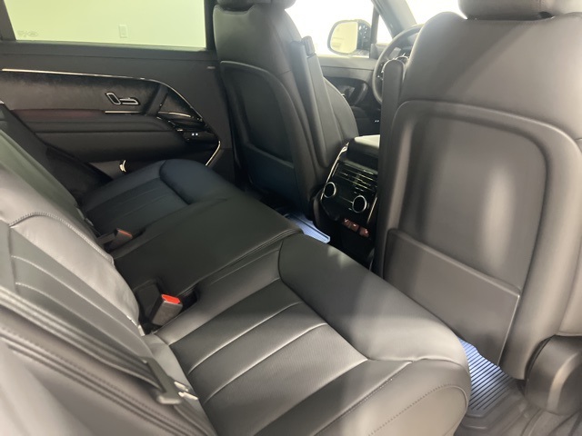 2025 Land Rover Range Rover Sport SE photo 25