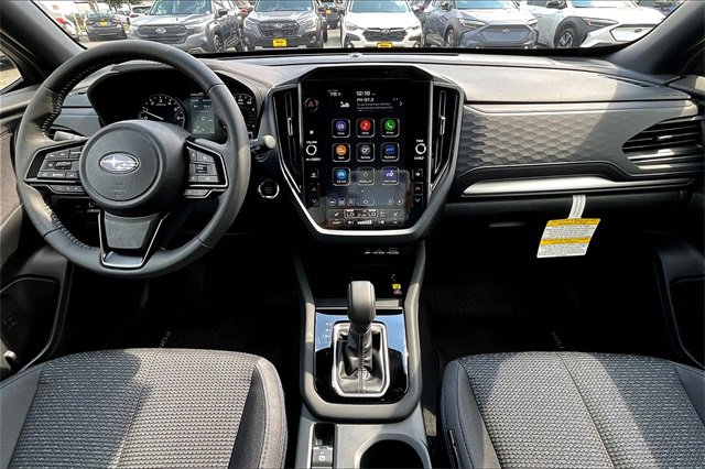 2025 Subaru Forester Premium photo 4