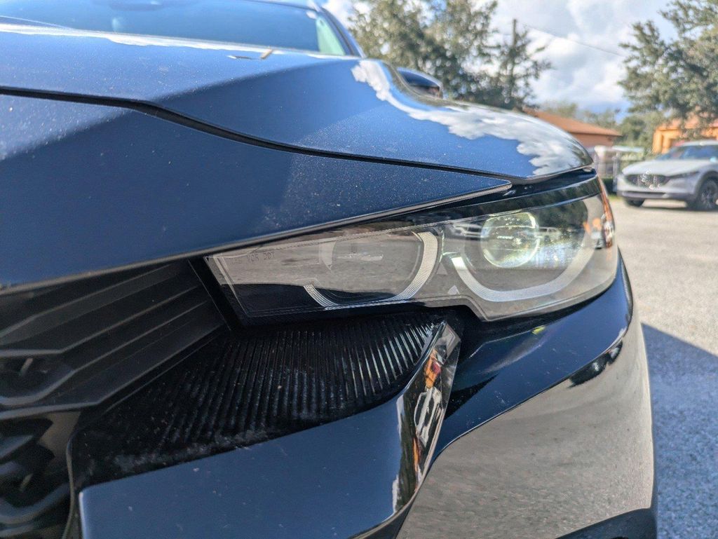 2025 Mazda CX-50 2.5 Select photo 9