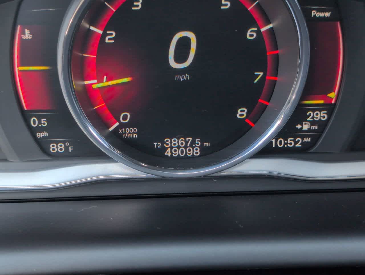 2017 Volvo XC60 Dynamic photo 34