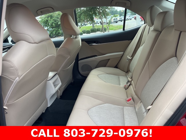 2018 Toyota Camry LE photo 11