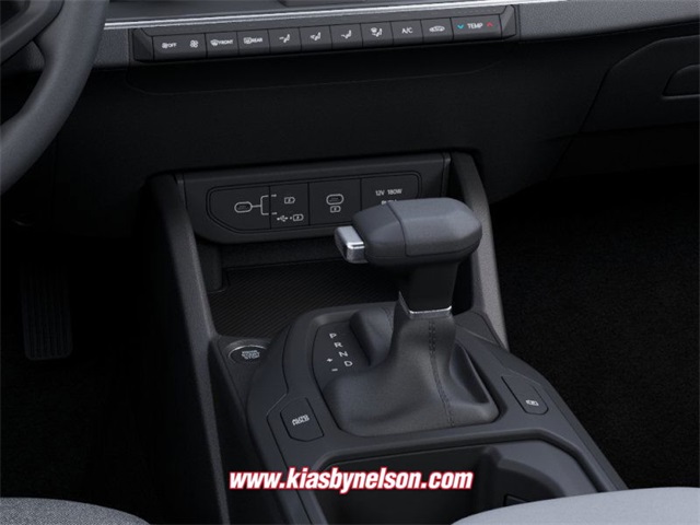 2025 Kia K4 LXS photo 21