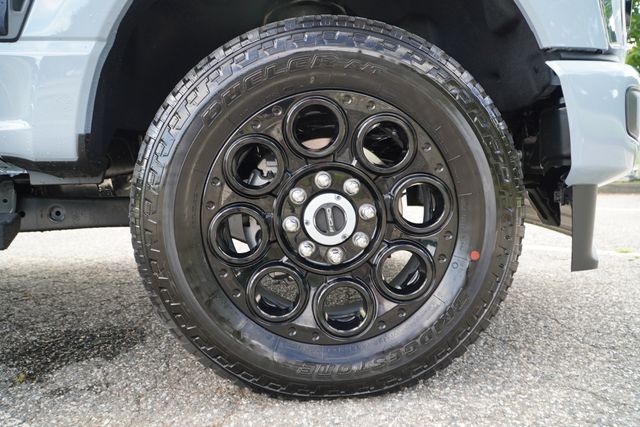 2025 Ford F-250 Lariat photo 13