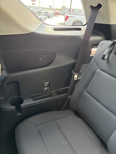 2025 Ford Explorer photo 45