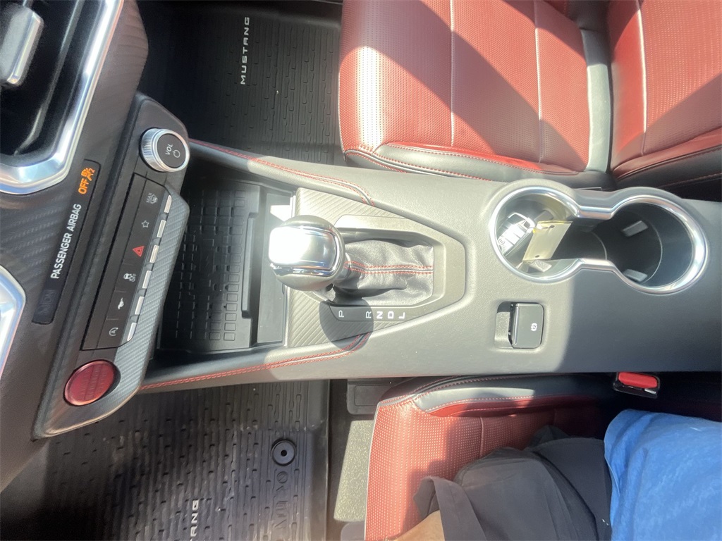 2024 Ford Mustang EcoBoost Premium photo 18