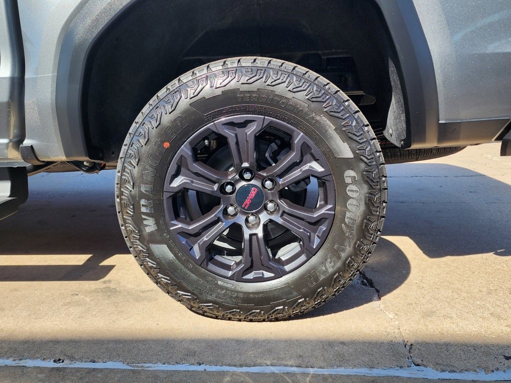 2025 Gmc Canyon Elevation photo 50