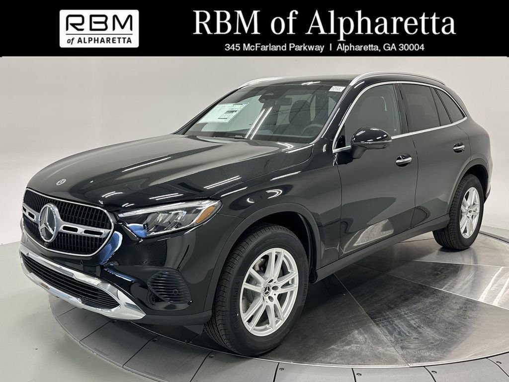 2026 Mercedes-Benz GLC Base's photo