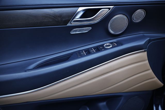 2023 Genesis GV80 3.5T Prestige photo 12