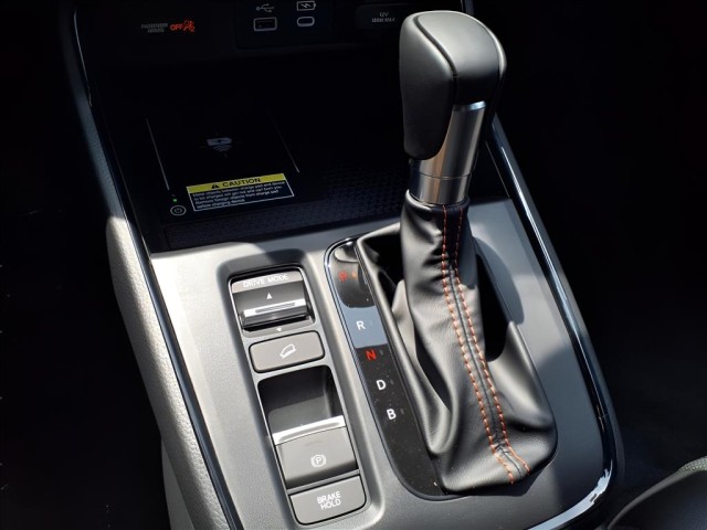 2025 Honda CR-V Hybrid Sport-L photo 17