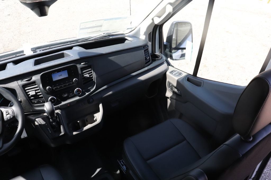2025 Ford Transit photo 9