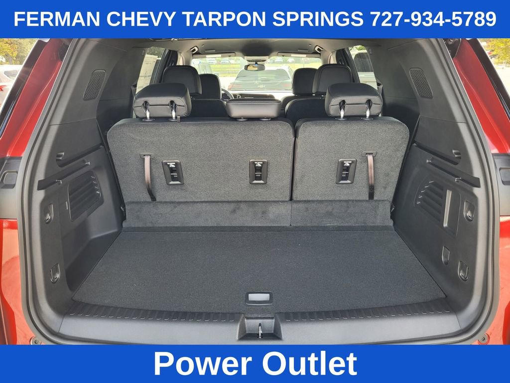 2025 Chevrolet Traverse photo 15