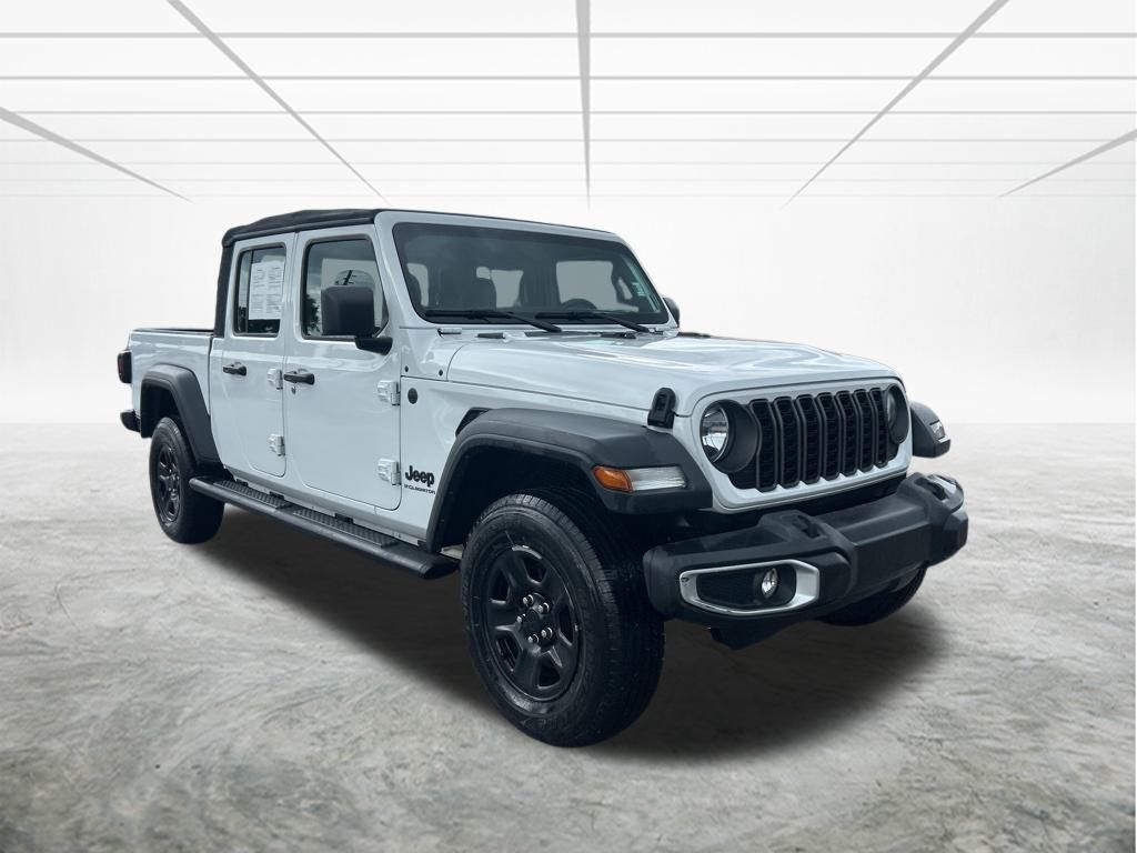 2024 Jeep Gladiator Sport photo 2