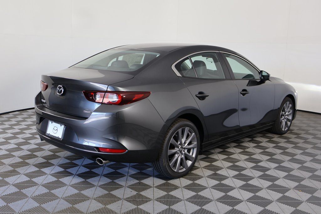 2025 Mazda Mazda3 2.5 s Preferred photo 2