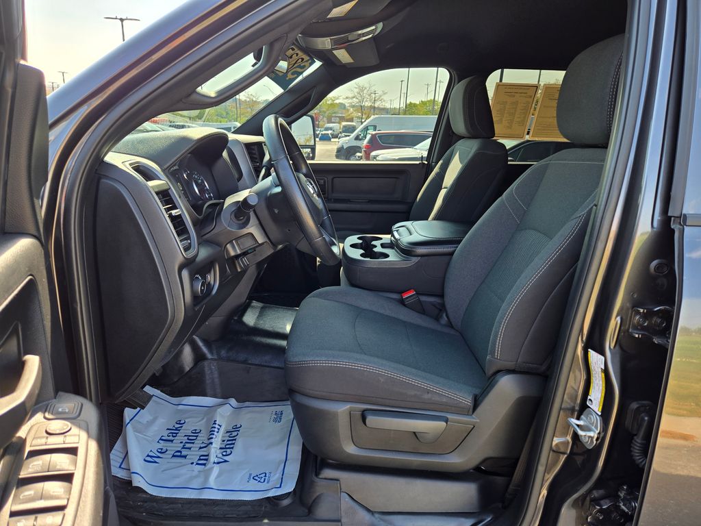 2024 Ram 3500 Tradesman photo 13