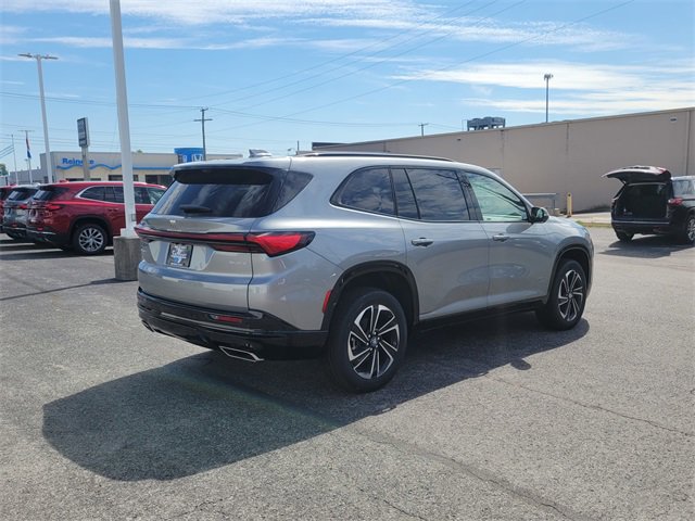 2026 Buick Enclave Sport Touring photo 3