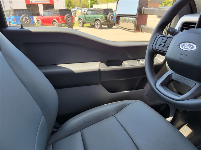 2024 Ford F-550 XL photo 24