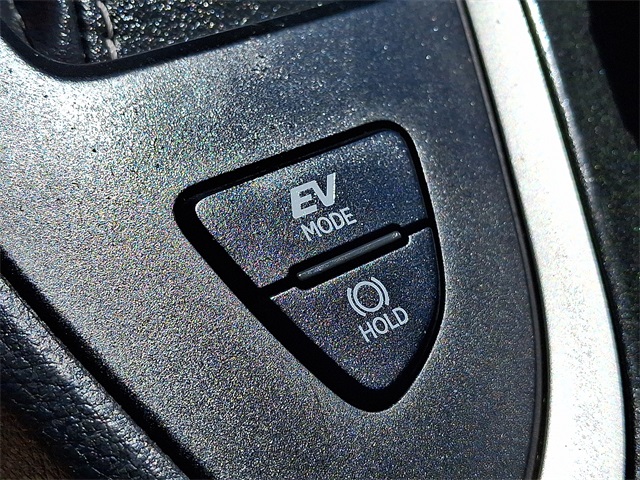 2019 Lexus UX 250h photo 21