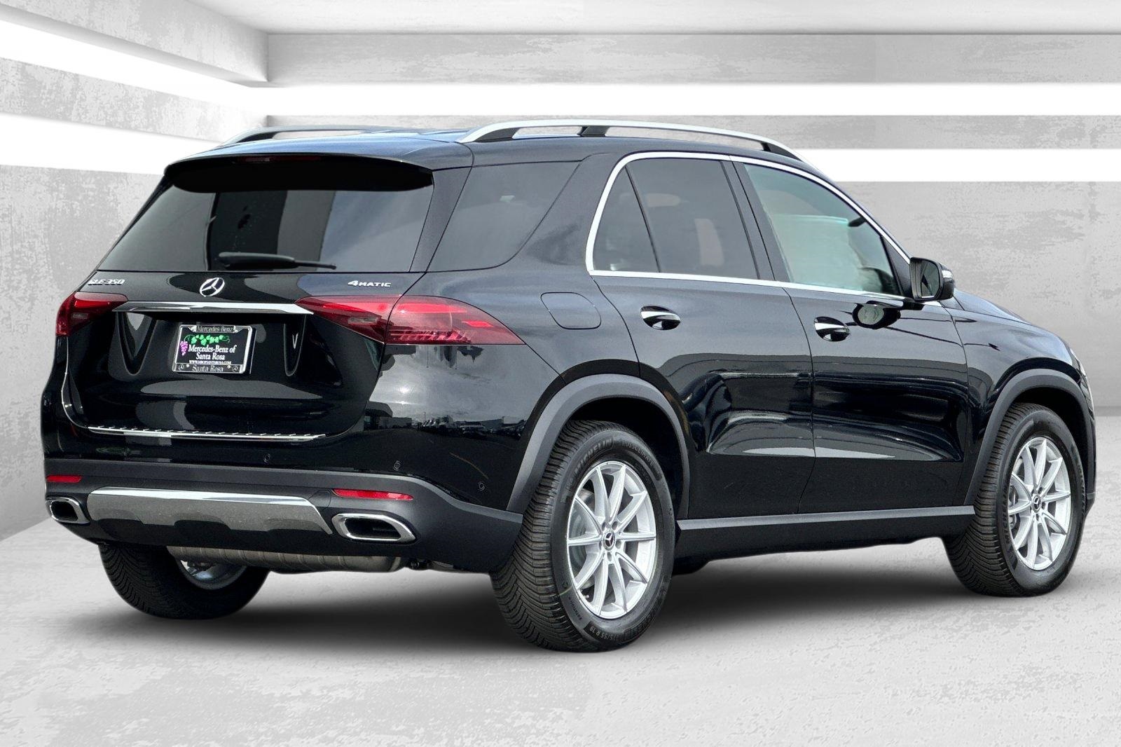2025 Mercedes Benz GLE 350 4MATIC photo 3