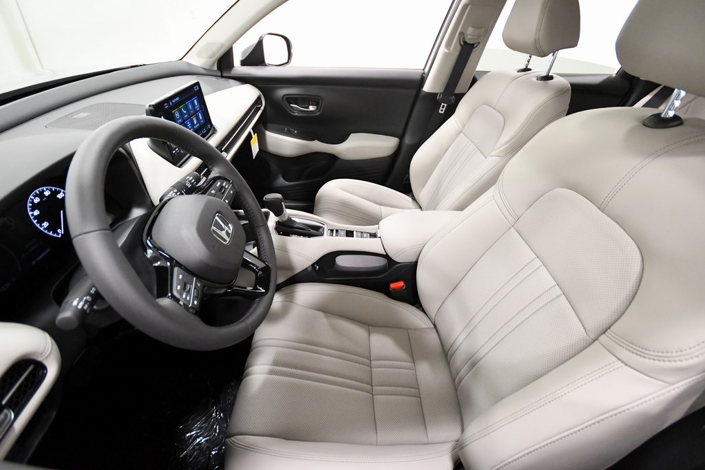 2025 Honda HR-V EX-L photo 10