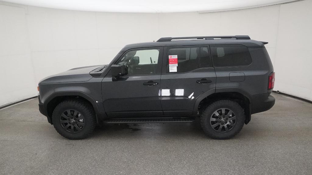 2025 Toyota Land Cruiser photo 9