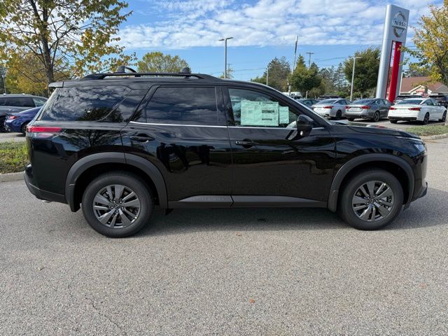 2025 Nissan Pathfinder SV photo 3