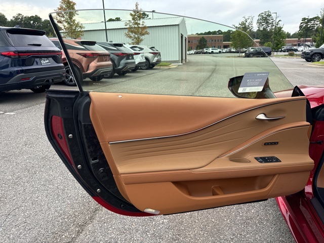 2021 Lexus LC 500 photo 18