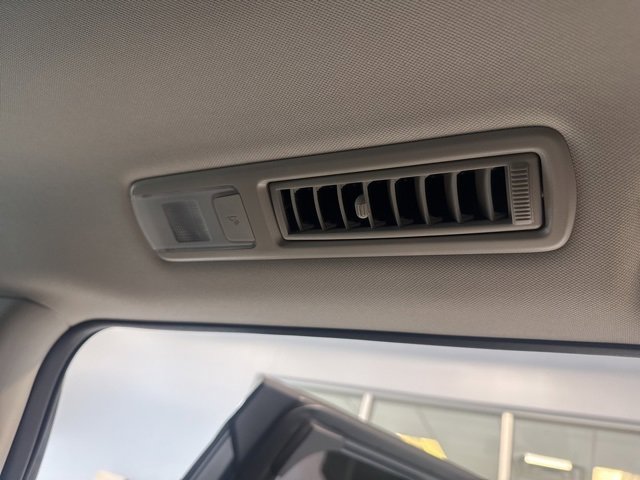 2024 Toyota Grand Highlander Platinum photo 35