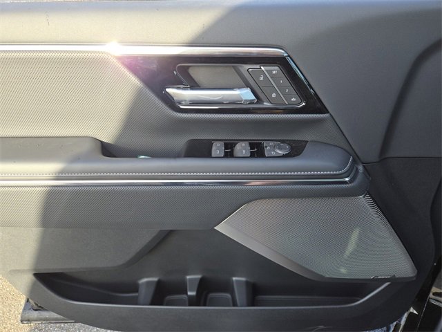 2025 Gmc Sierra EV Denali photo 11