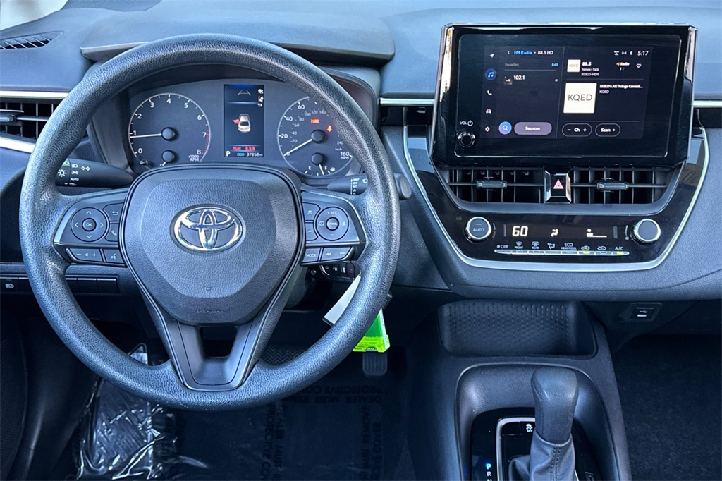 2023 Toyota Corolla LE photo 14