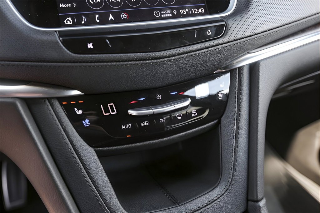 2025 Cadillac XT5 Sport photo 19